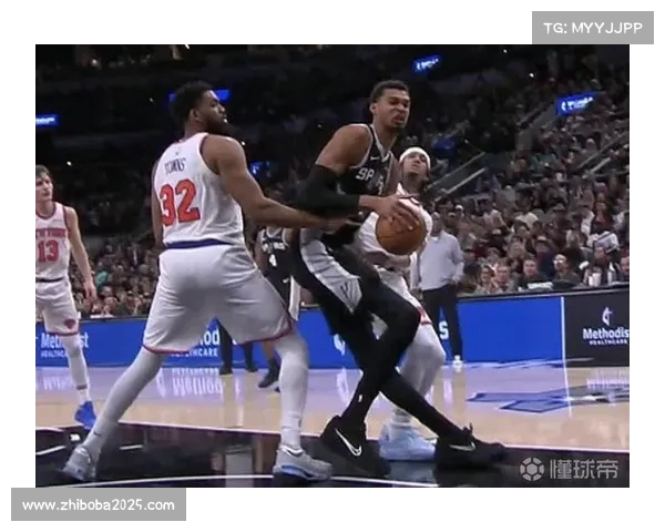 文班亚马称膝盖仅酸痛,自信下一场复出